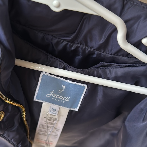 Jacadi girl winter jacket, with packable hide away hoodie, size 6A - Picture 9 of 17